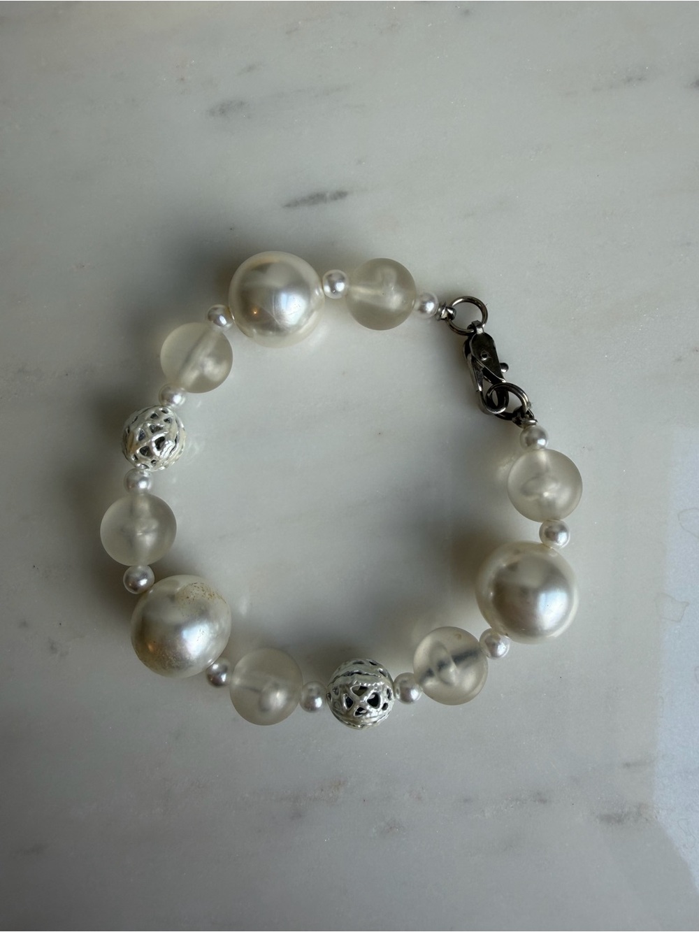 Vintage Elegant Pearly White Chunky Bead Necklace and Bracelet - Picture 5 of 8